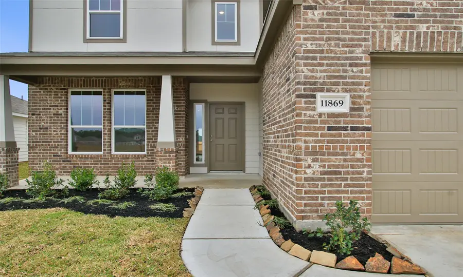 11869 Stratosphere Street, Conroe, TX 77303 - Image #2