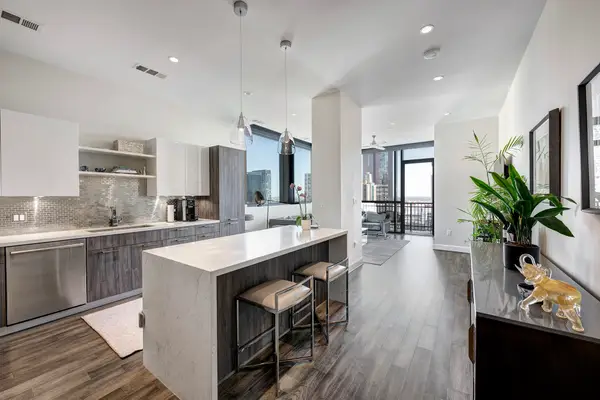 1211 Caroline Street #1501, Houston, TX 77002