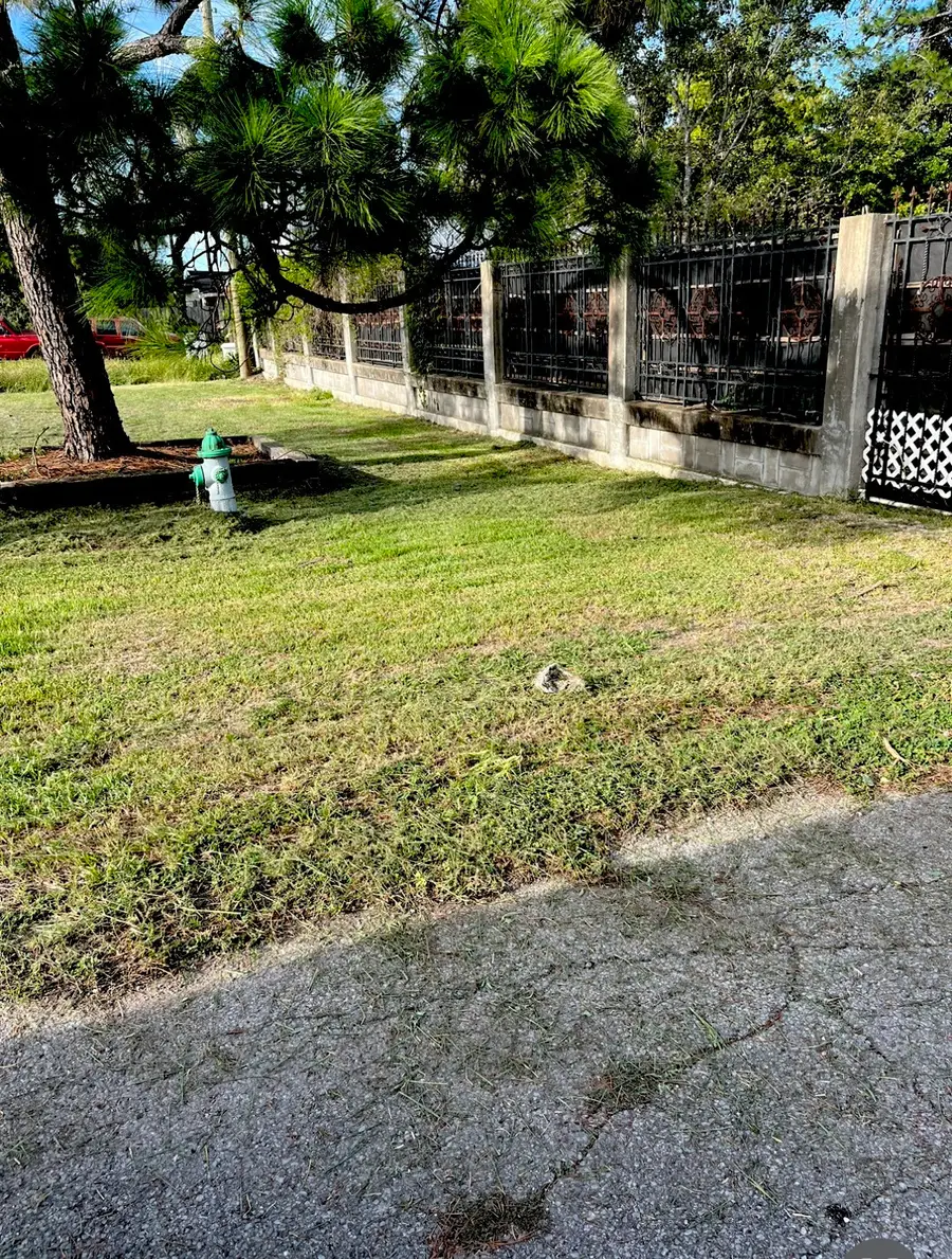 2005 S Highway 288b, Angleton, TX 77515 - #2