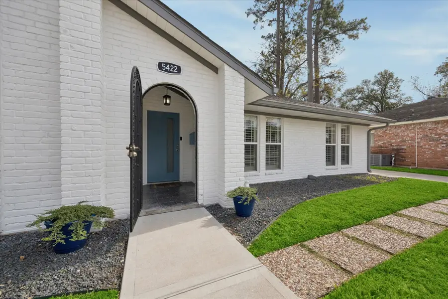 5422 Golf Drive, Houston, TX 77091 - Image #3
