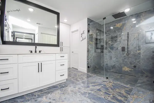 624 N Eldridge Parkway #12, Houston, TX 77079