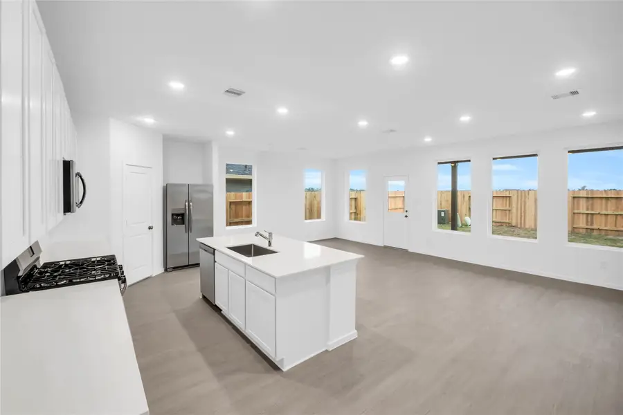 22007 Maddaloni View Drive, Hockley, TX 77447 - Image #2