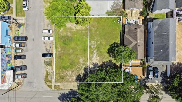1446 Yale Street, Houston, TX 77008