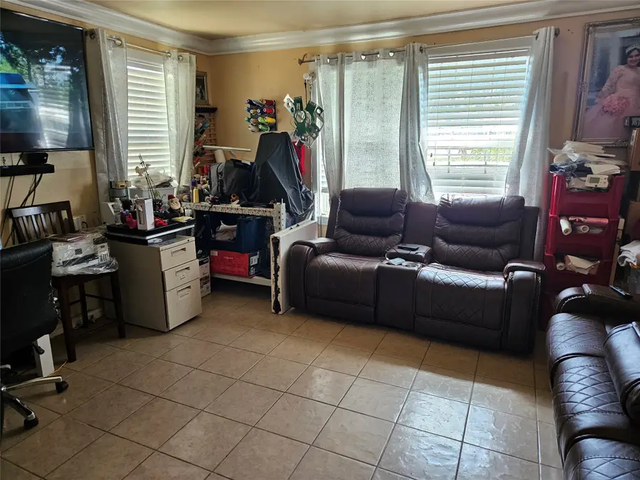 121 Norview Drive, Houston, TX 77022 - #2