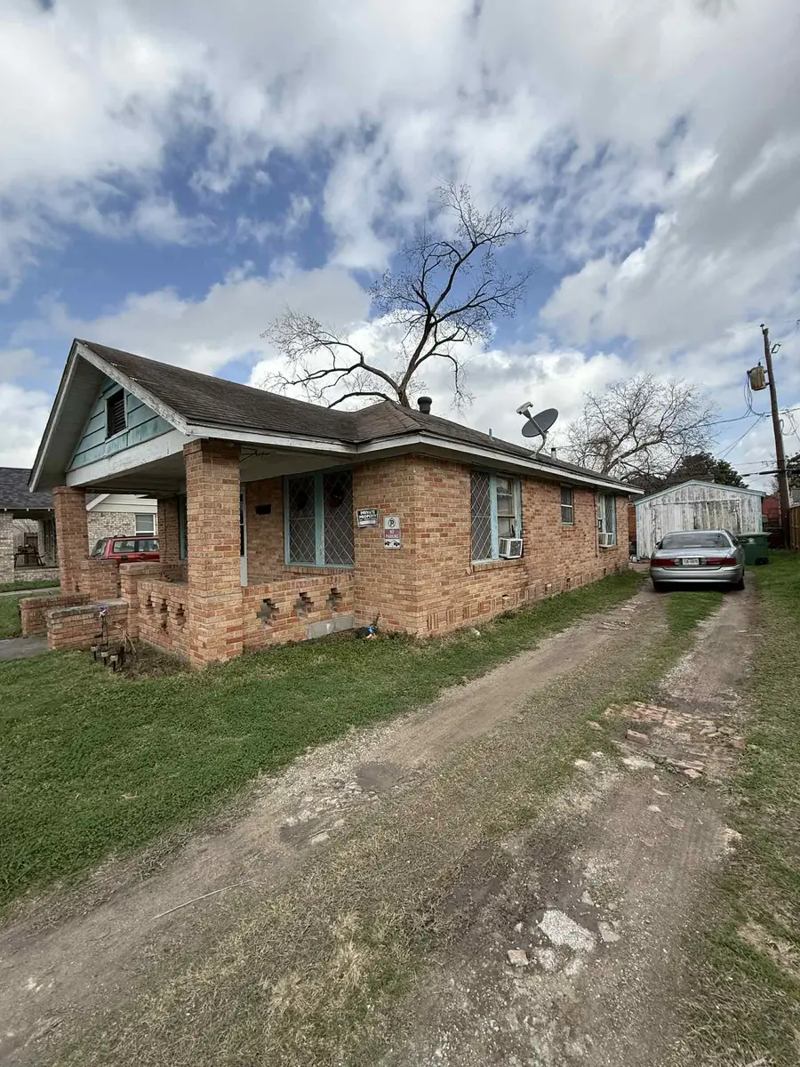 7351 Walker Street, Houston, TX 77011 - Image #2