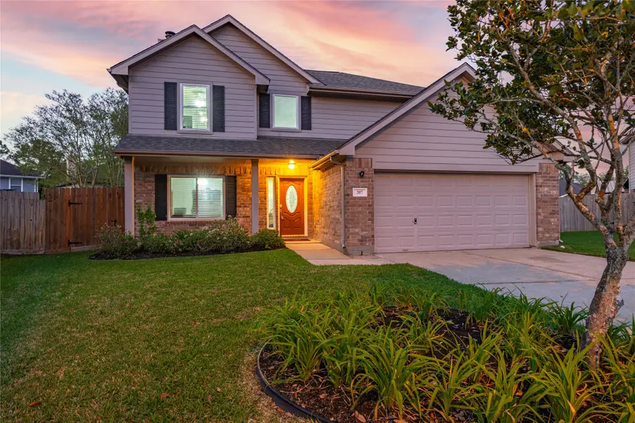 207 Fox Springs Court, Dickinson, TX 77539 - #3