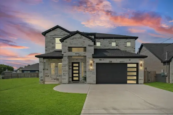 11625 N D Street, La Porte, TX 77571
