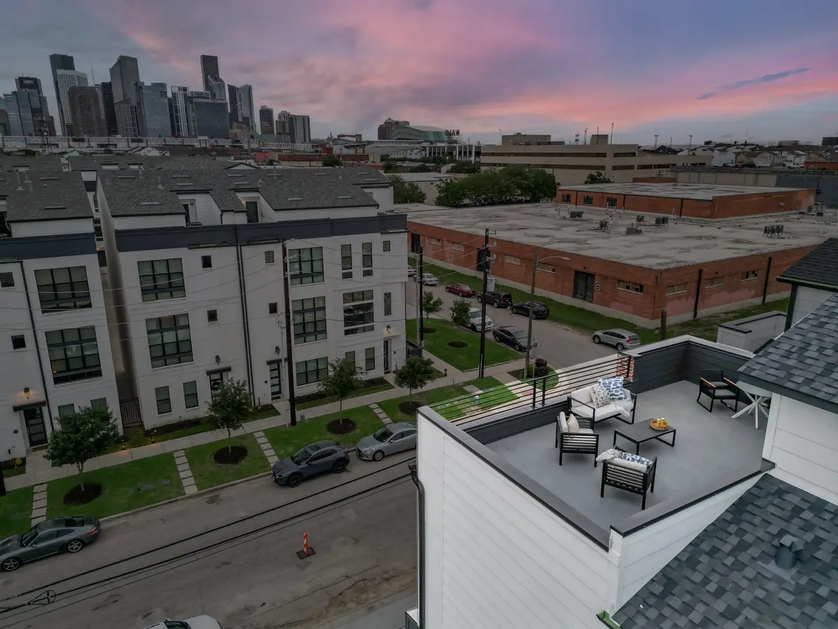 1109 Ennis Street, Houston, TX 77003 - Image #1