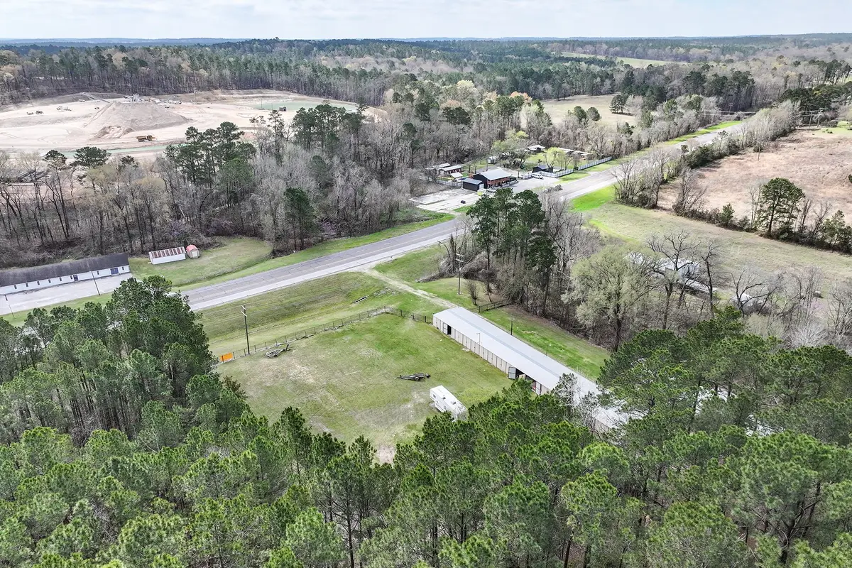 5701 Hwy 190 W, Point Blank, TX 77364 - #1