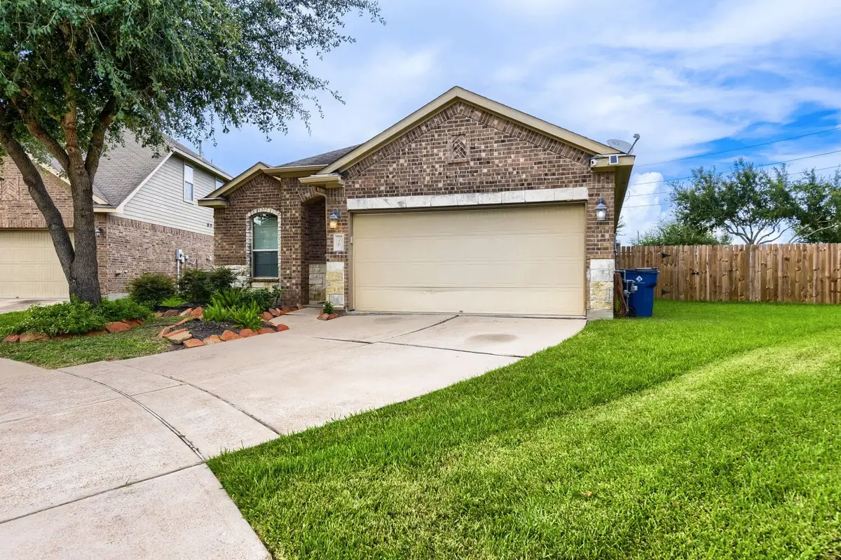 10 Supiro Court, Manvel, TX 77578 - #1