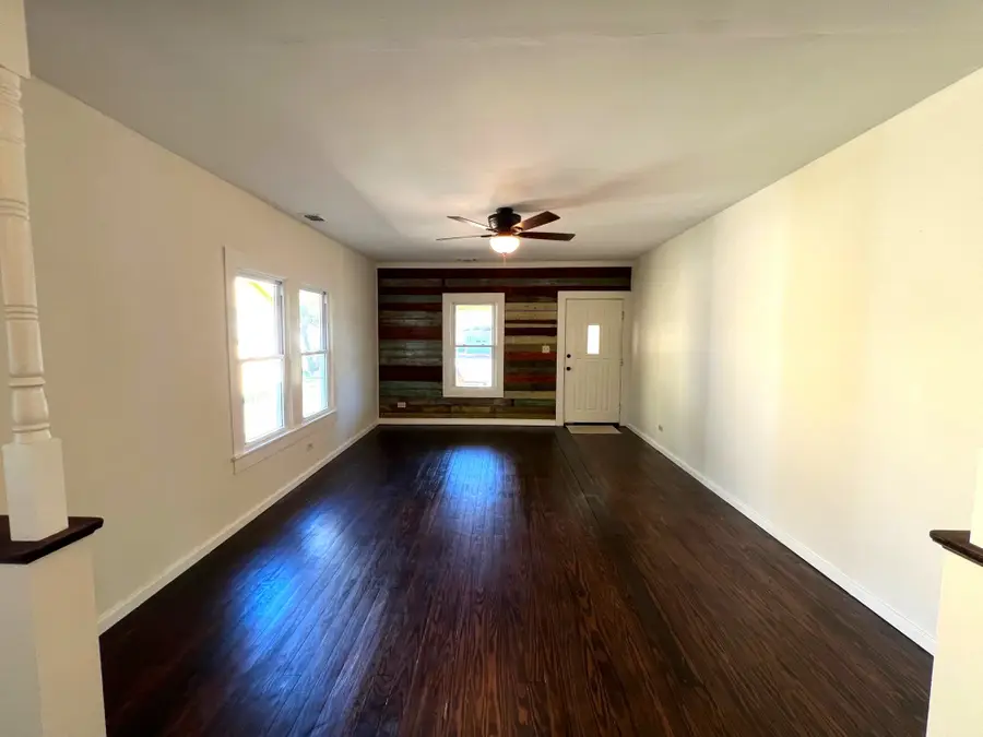 914 Back Street, Columbus, TX 78934 - Image #2