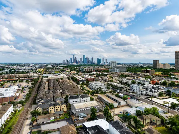 4309 Allen Street, Houston, TX 77007