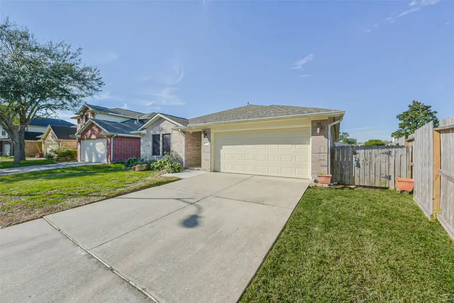 9319 Colt Canyon Lane, Houston, TX 77089 - Image #3
