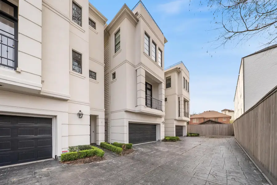 4824 La Branch St #B, Houston, TX 77004 - #2