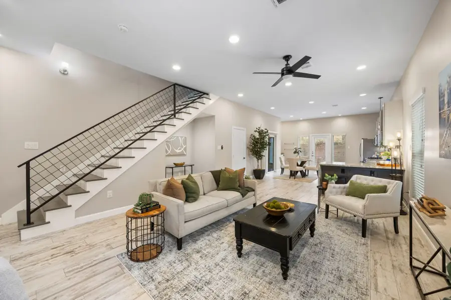 317 E 35th Street #A, Houston, TX 77018 - #3