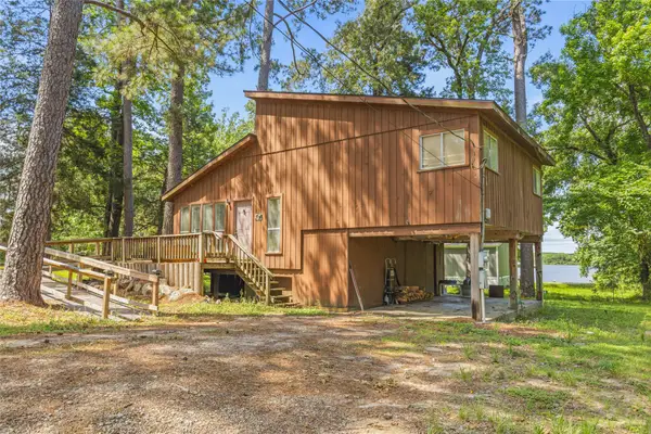 155 Meadow Lake Drive, Trinity, TX 75862