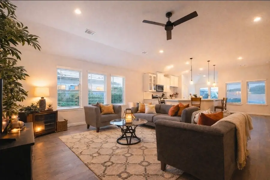 510 Zeus Mountains Drive, Crosby, TX 77532 - #3