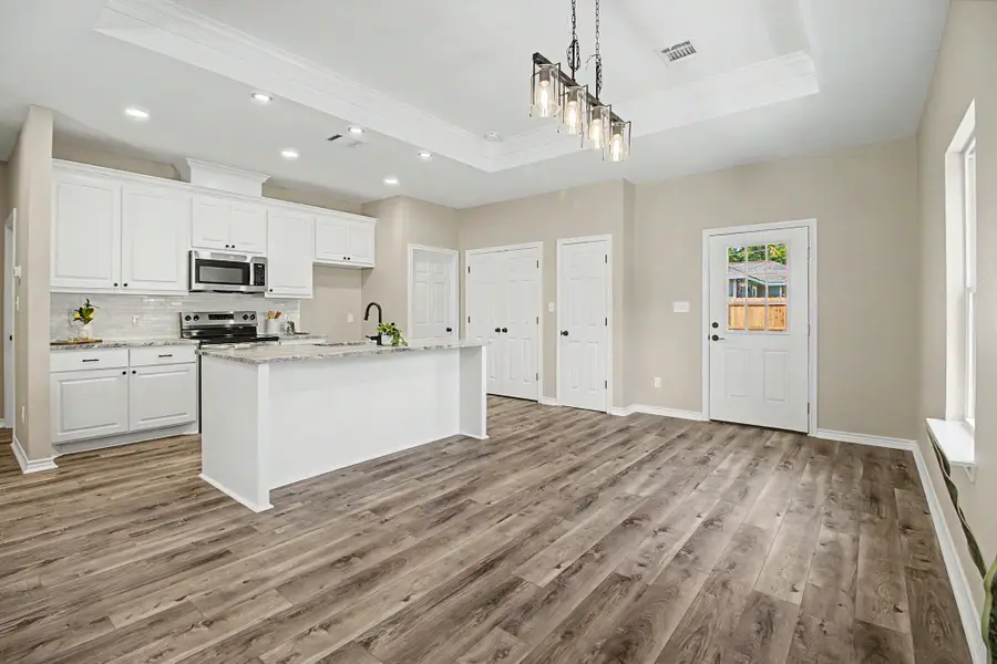 509 Milam Street, Hearne, TX 77859 - #3