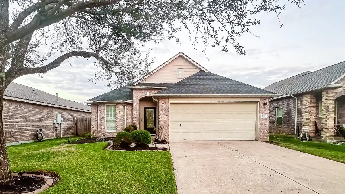 9923 Opal Rock Drive Drive, Rosharon, TX 77583 - #1