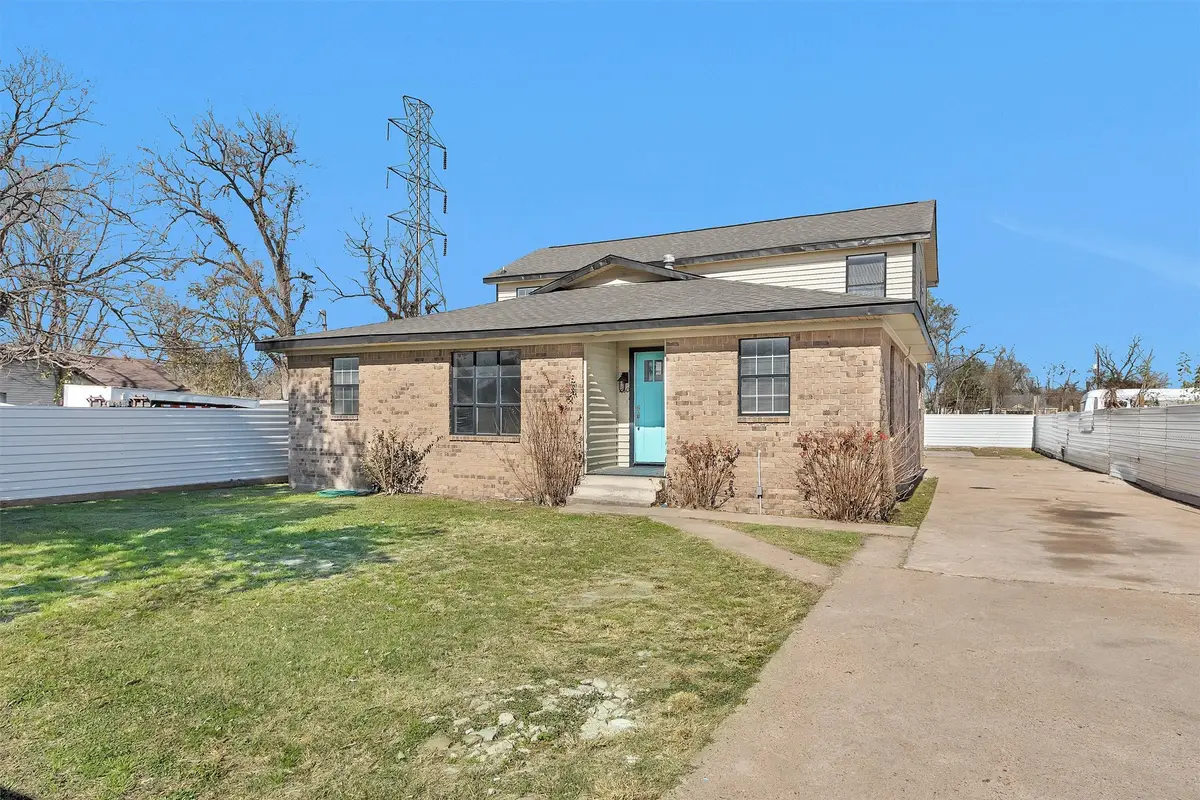 2601 Creston Drive, Houston, TX 77026 - Image #1