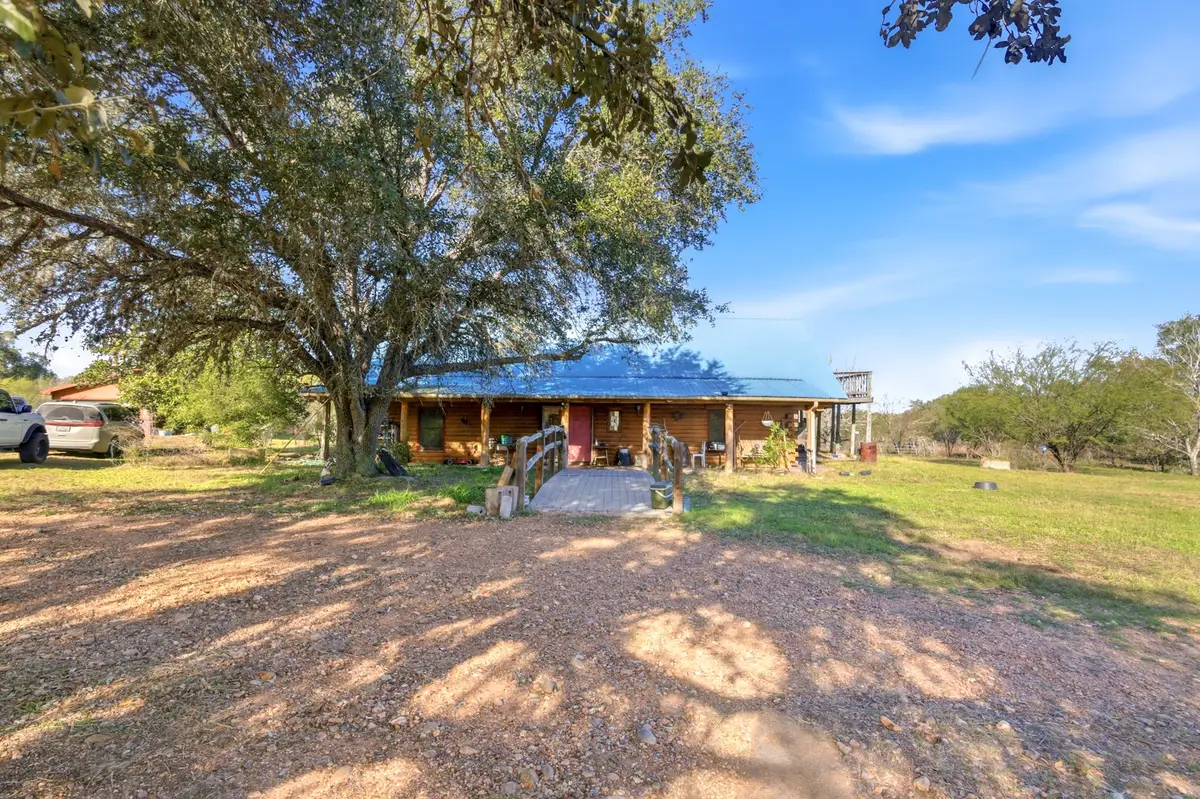 6347 Old Goliad Rd Road, Goliad, TX 77963 - #1