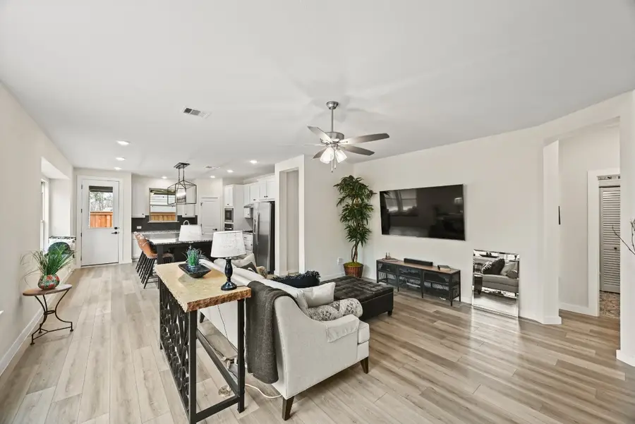 27208 Dripping Ledge Court, Magnolia, TX 77354 - #2