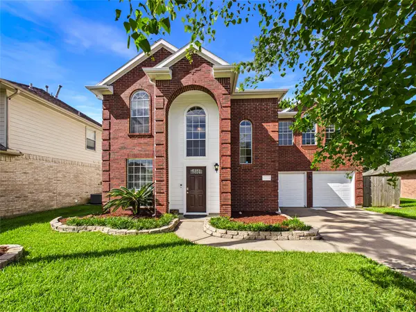 3006 Bay Breeze Drive, Dickinson, TX 77539