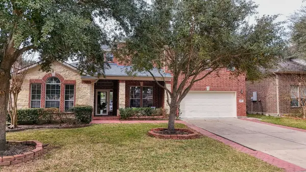 4438 W Maple Drive, Friendswood, TX 77546