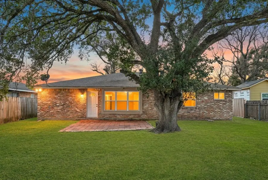 10123 Kent Towne Lane, Sugar Land, TX 77498 - #2