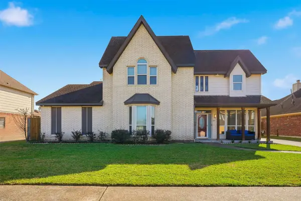 7927 Wolfield Lane, Houston, TX 77071