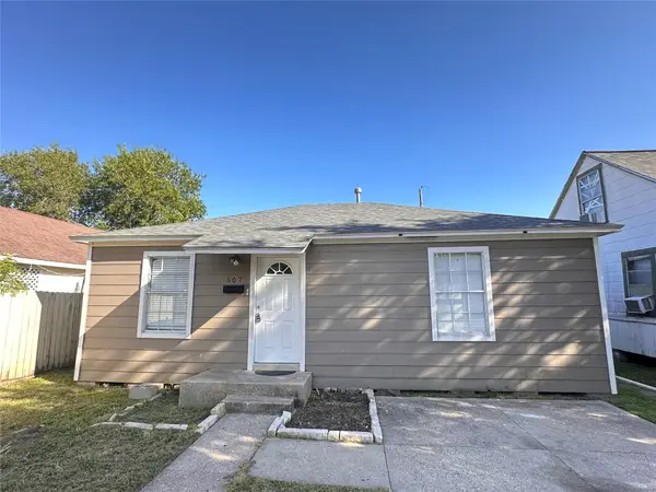 607 Bolster Street, Baytown, TX 77520