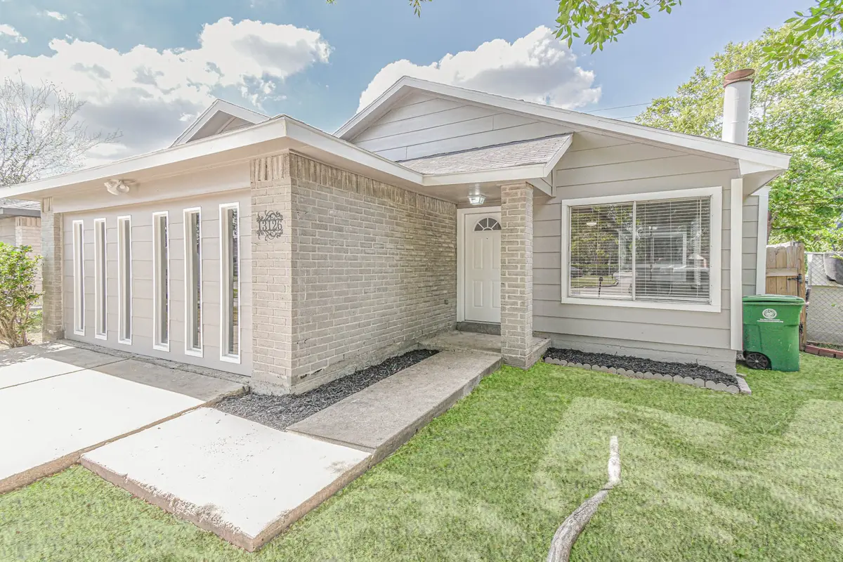 13126 Townwood Drive, Houston, TX 77045 - Image #1