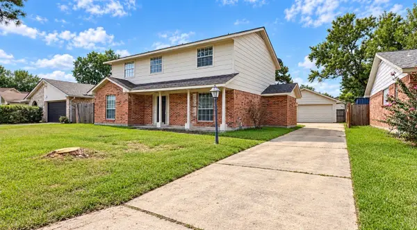 11630 Sageglen Drive, Houston, TX 77089