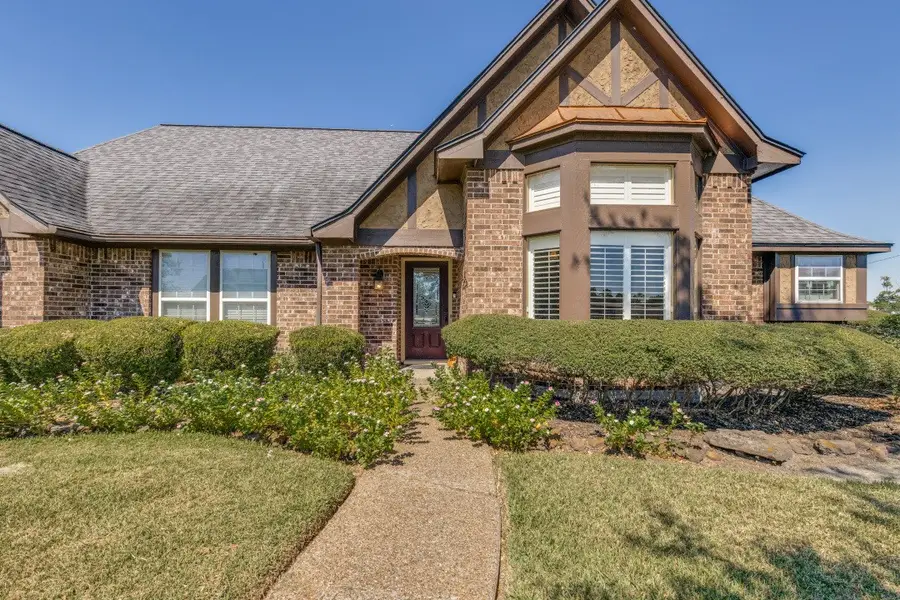 506 Red Bud Lane, Baytown, TX 77520 - Image #3