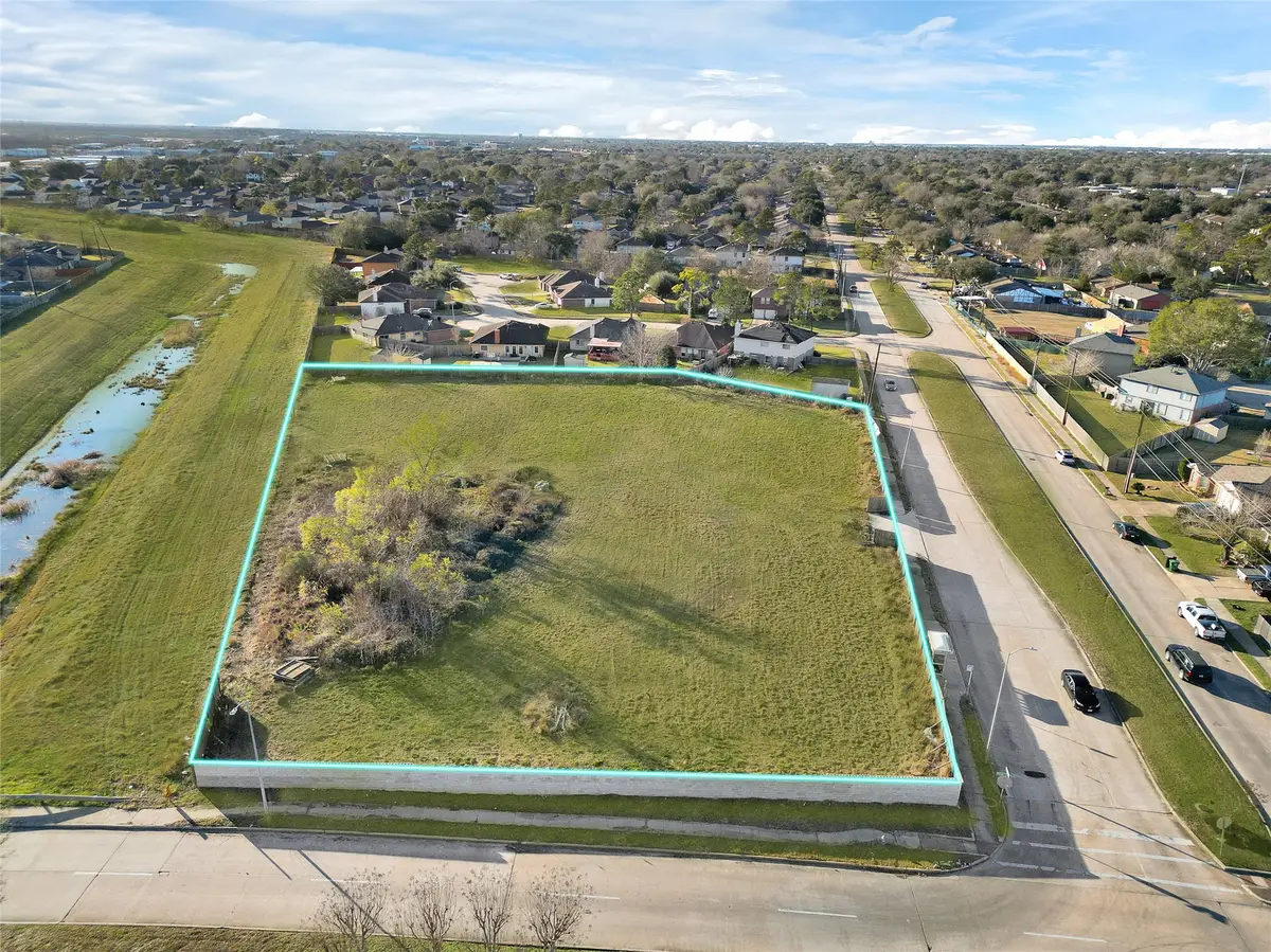 16414 Hiram Clarke Road, Houston, TX 77053 - Image #1