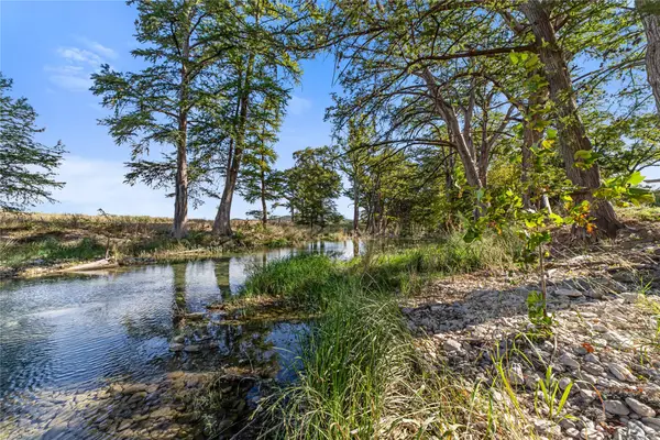 1024 Medina Bend Road, Medina, TX 78055