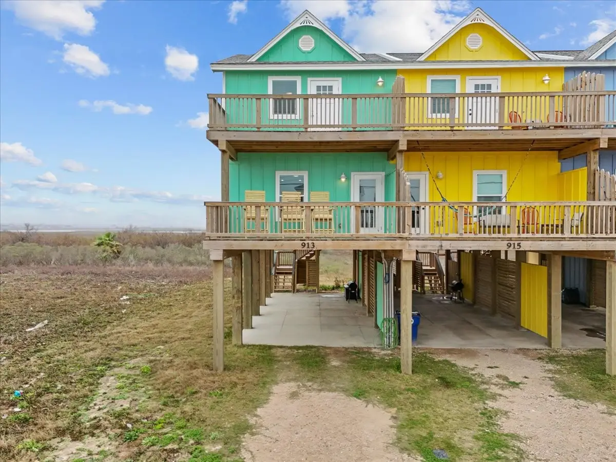 913 Blue Water Highway, Surfside Beach, TX 77541 - Image #1