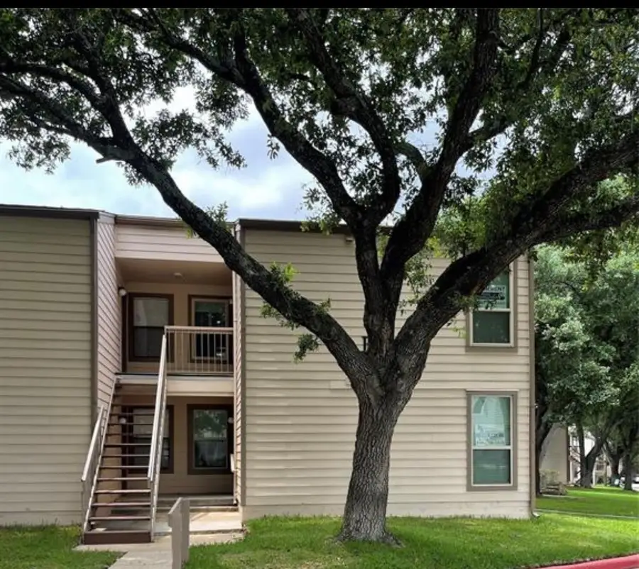 204E Lakeview Terrace, Conroe, TX 77356 - Image #2