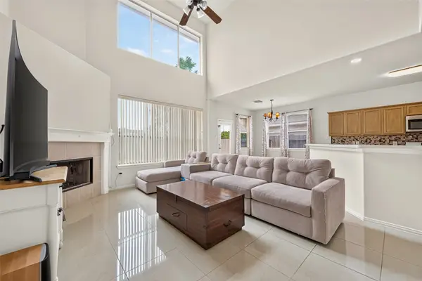 911 Merlin Roost, Katy, TX 77494