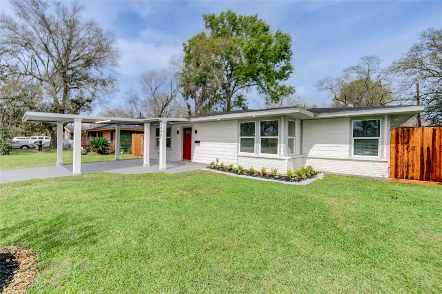 6027 Kenilwood Drive, Houston, TX 77033 - #3