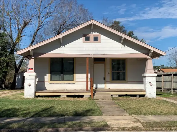 206 Cosmos Street, Houston, TX 77009