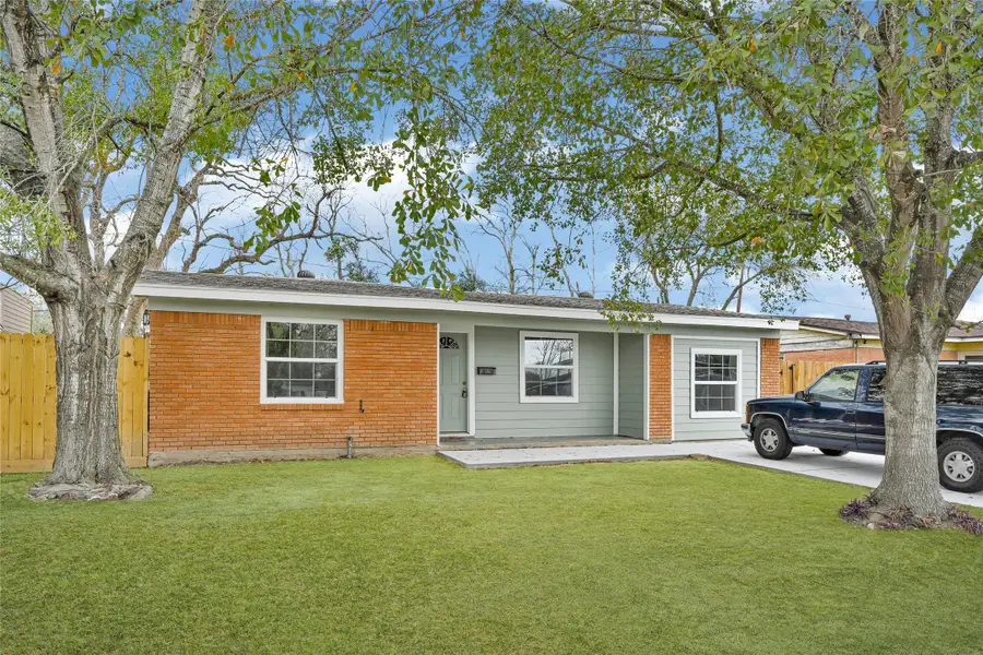 8526 Vennard Road, Houston, TX 77034 - Image #3