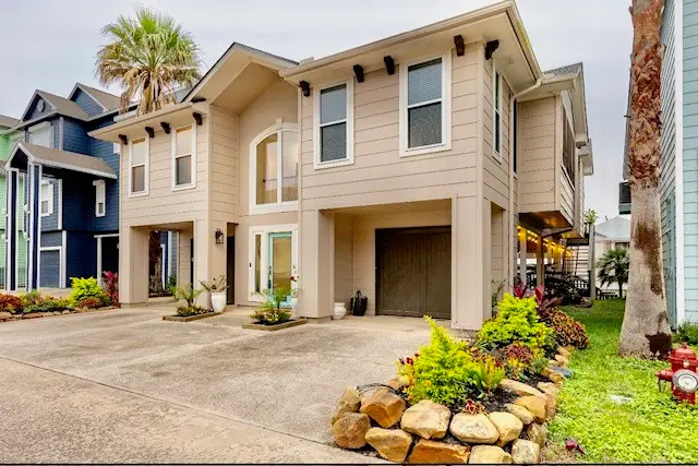 120 Starboard Drive, San Leon, TX 77539 - Image #1