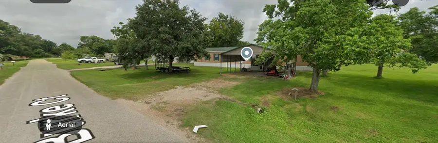 51 Burke Ct, Jones Creek, TX 77541 - #2