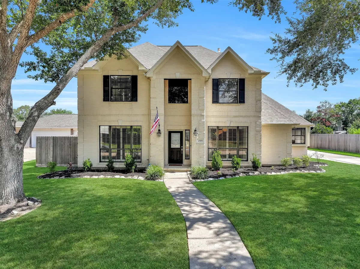2505 Sarasota Drive, Friendswood, TX 77546 - #1