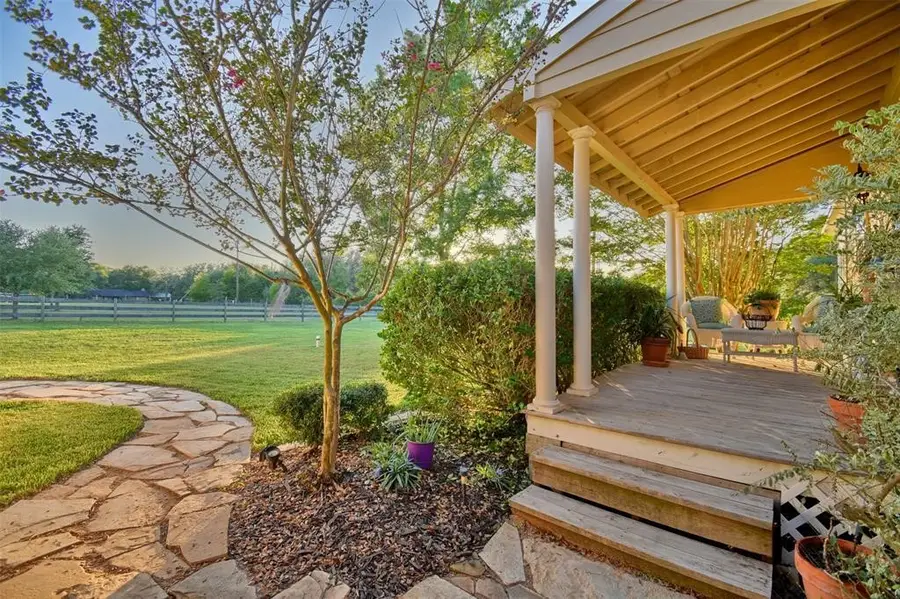 8456 Schuster Road, Nechanitz, TX 78946 - Image #3