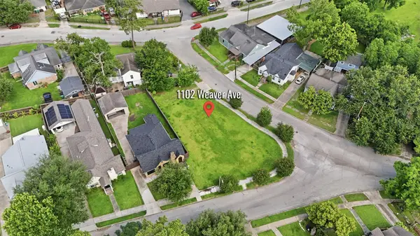 1102 Weaver Street, Houston, TX 77023