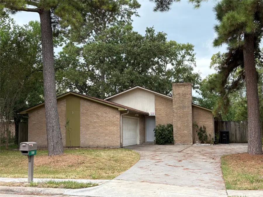17058 Gleneagle Drive S, Conroe, TX 77385 - Image #2