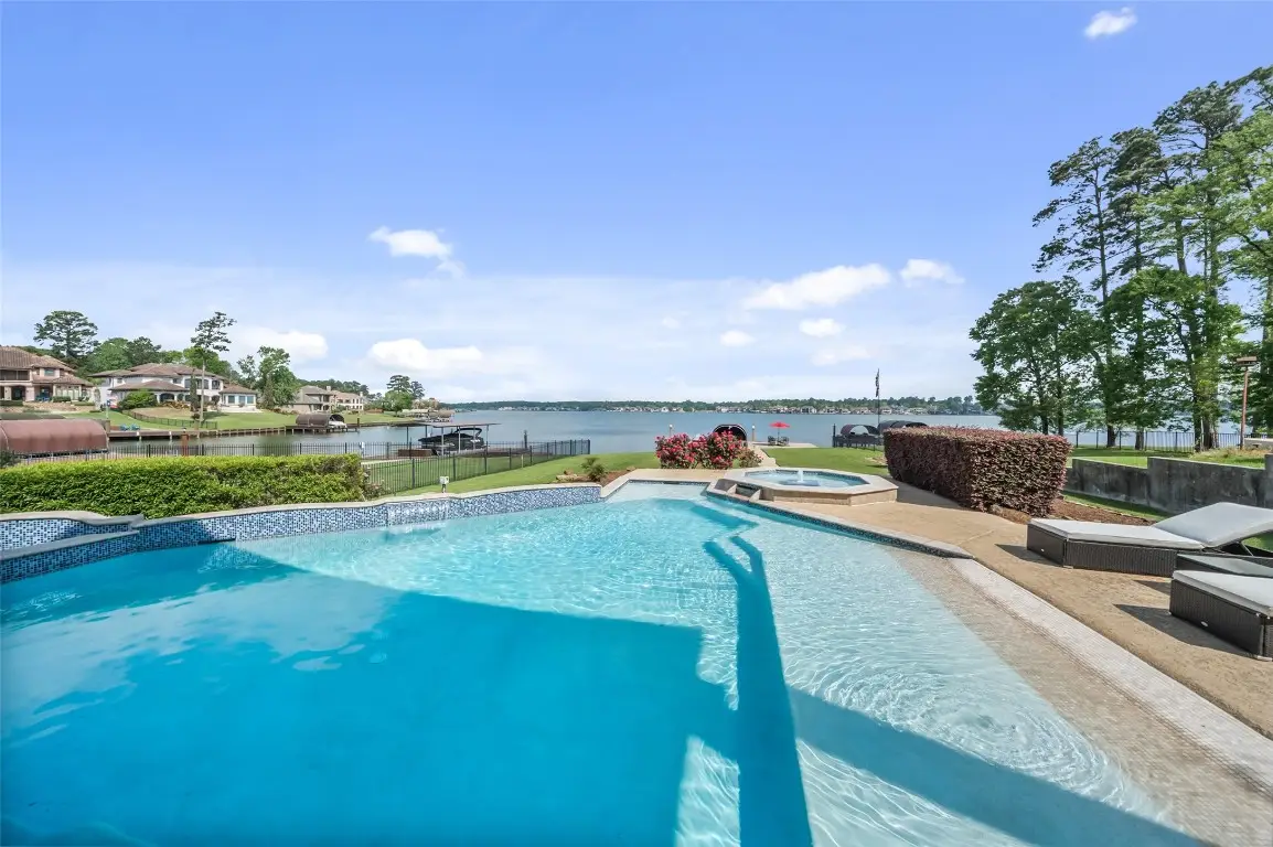 18706 Grand Harbor Point, Montgomery, TX 77356 - #1