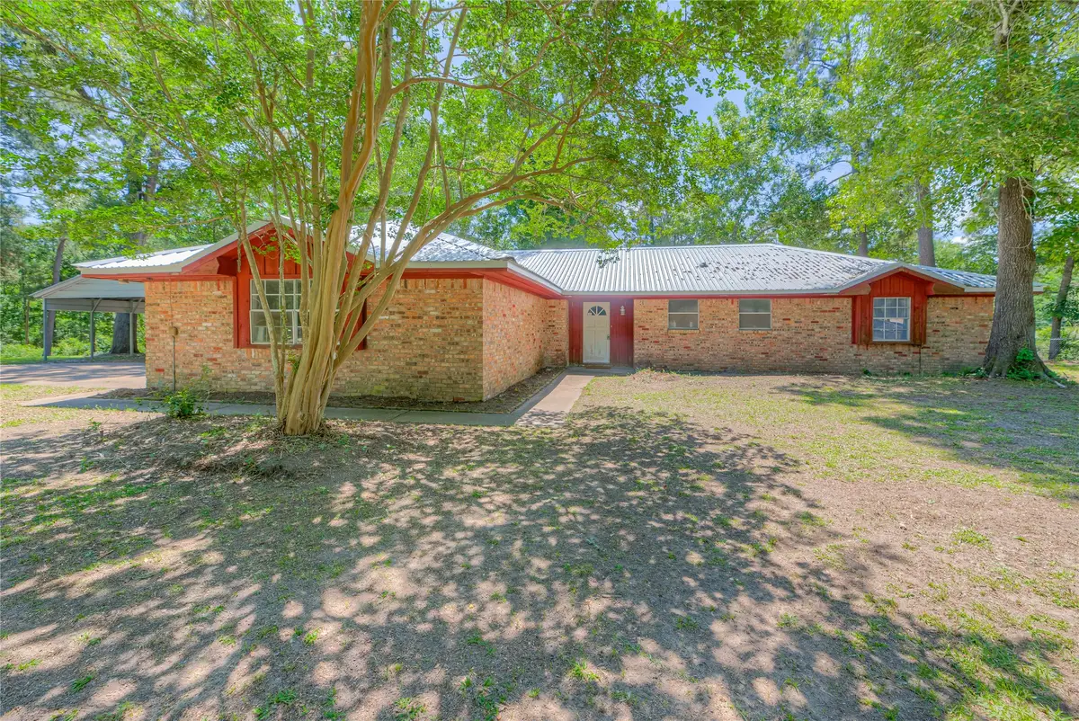 11430 Us Highway 190 E, Livingston, TX 77351 - #1
